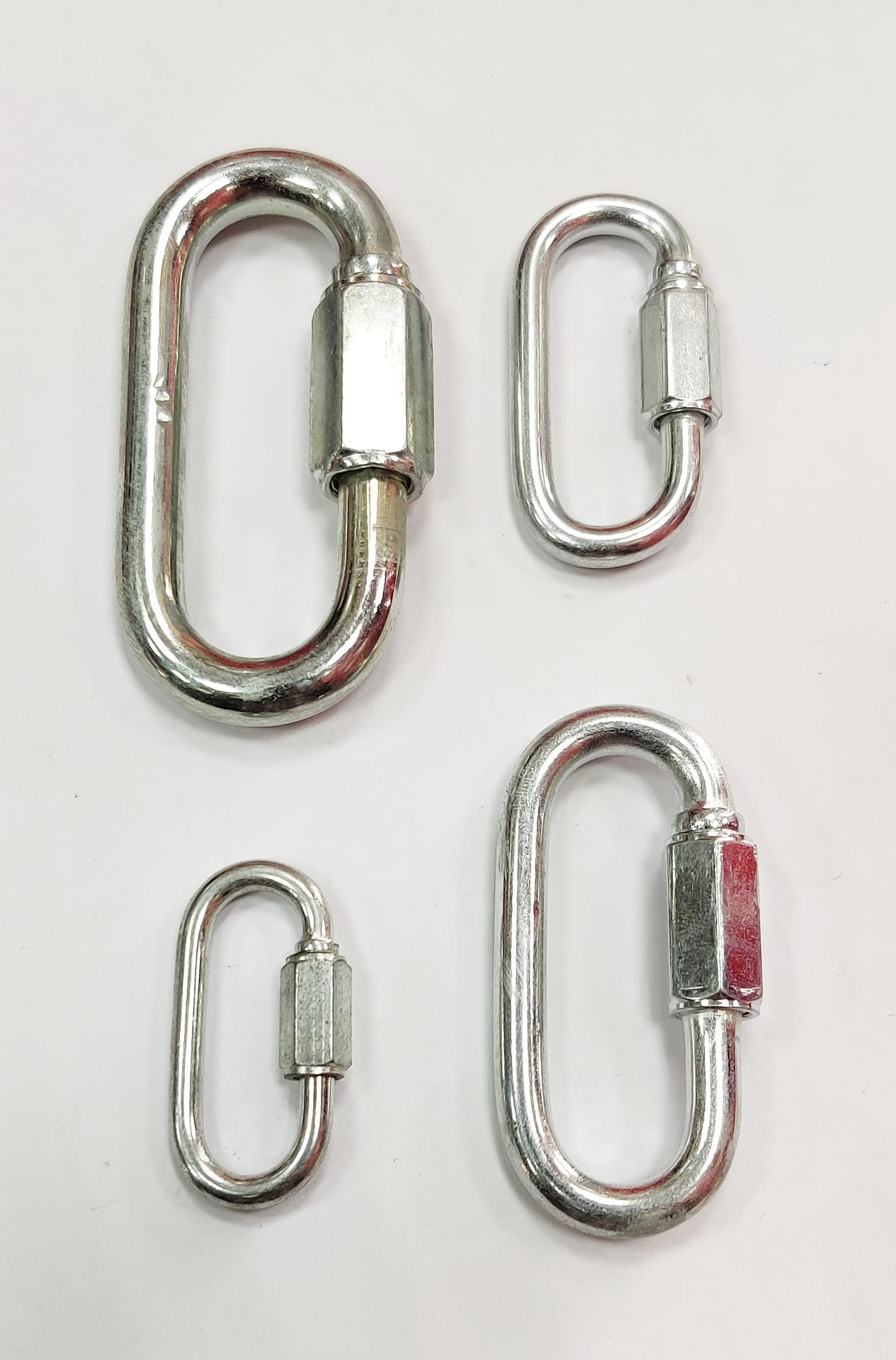 SS SNAP HOOK(CARABINER HOOK)  Piplodwala Hardware Trading Co.